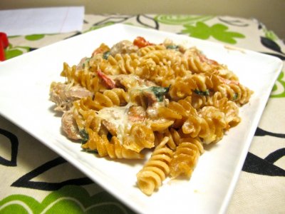 Cheesy Baked Penne with Spinach and Italian Sausage